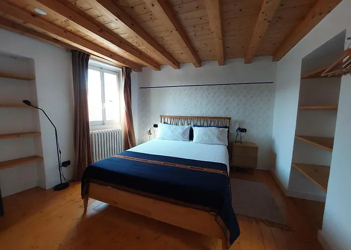 Anju D'oro & Azzurro - Charming